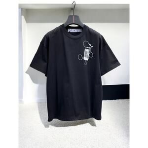 OFF-WHITE Crew neck, short sleeves